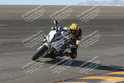 media/Nov-12-2023-SoCal Trackdays (Sun) [[5d1fba4e7d]]/Bowl (930am)/